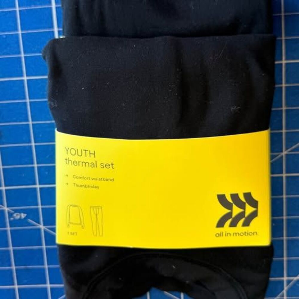 All in Motion Youth Thermal Set Size M (8/10)